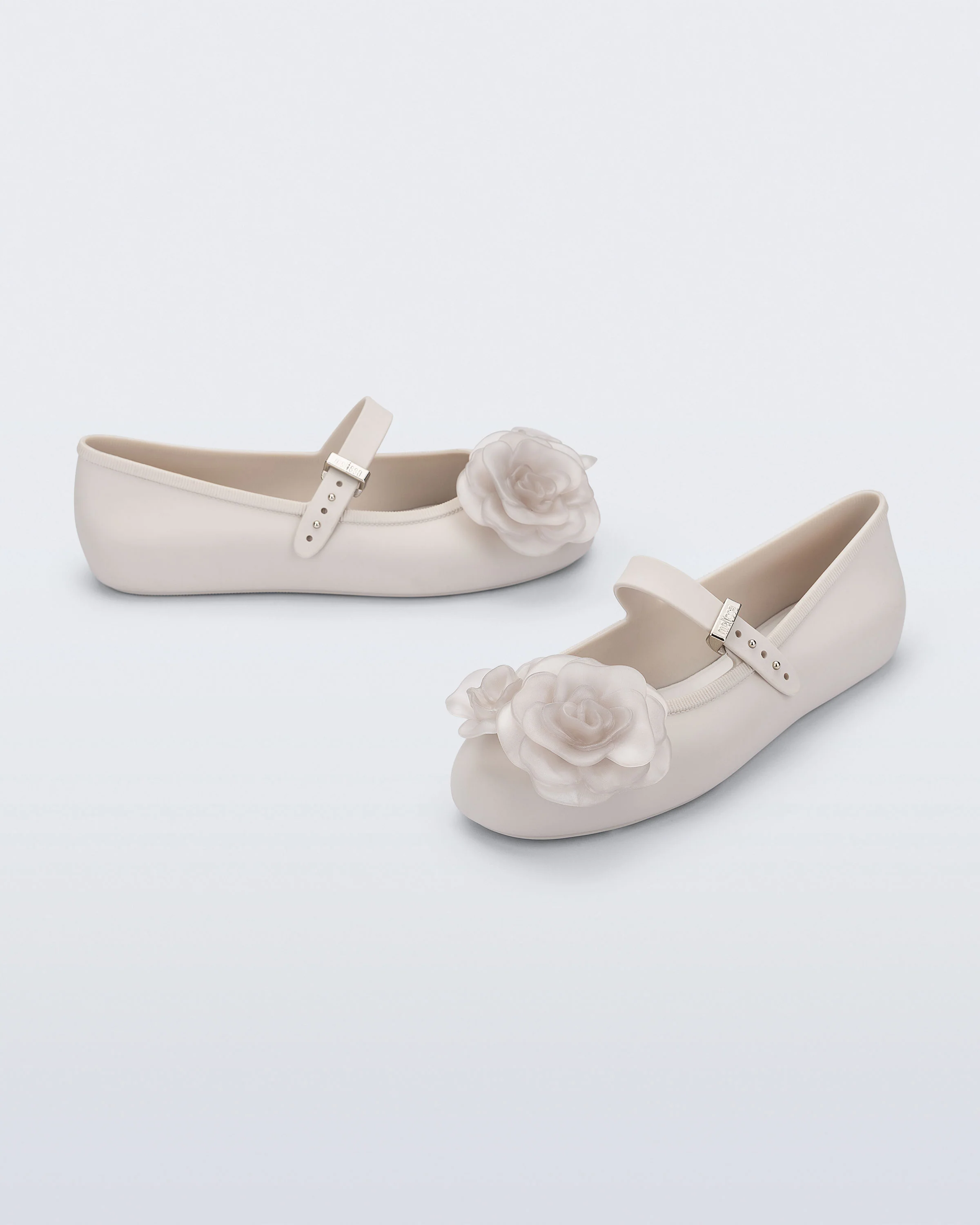 Melissa Ballerina Petals Beige - Image 3