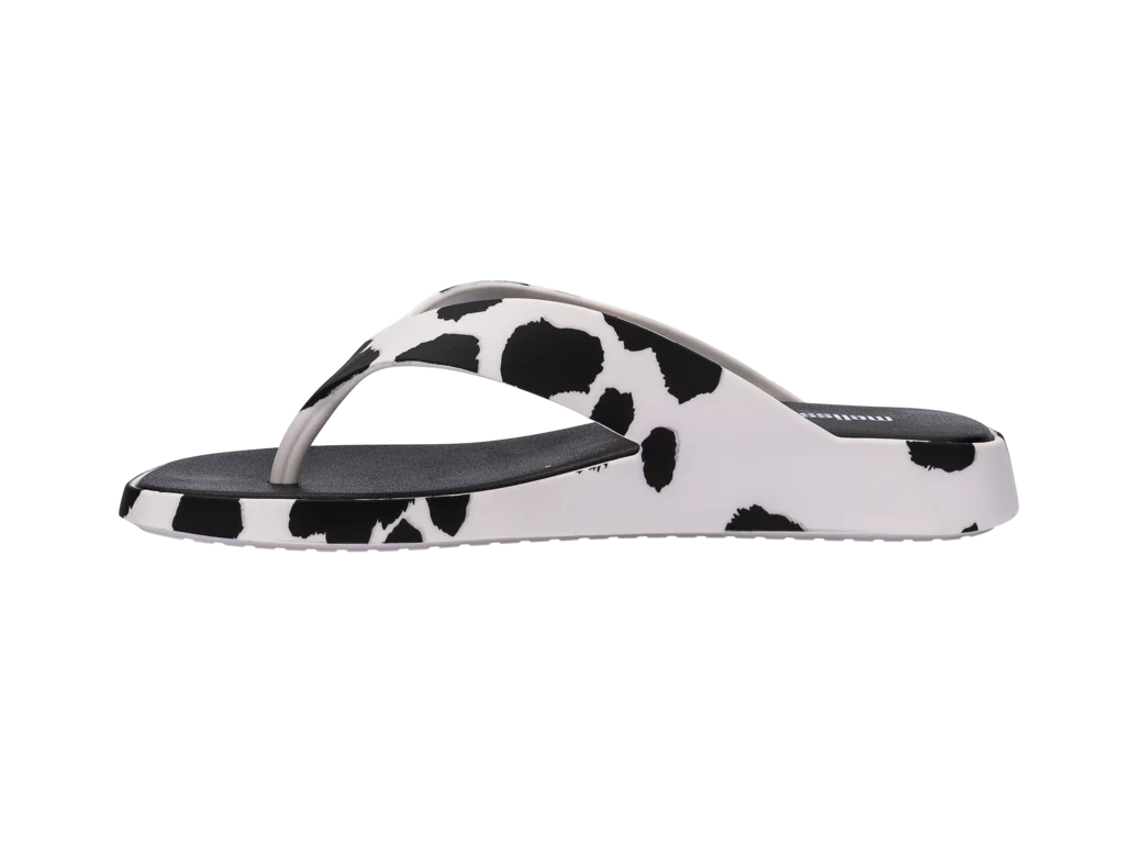 Melissa Brave Flip Flop - White Black - Image 3