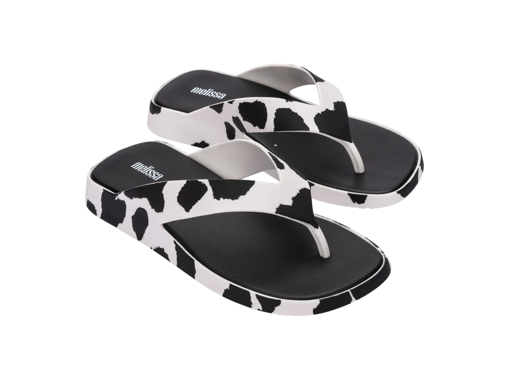 Melissa Brave Flip Flop - White Black - Image 5