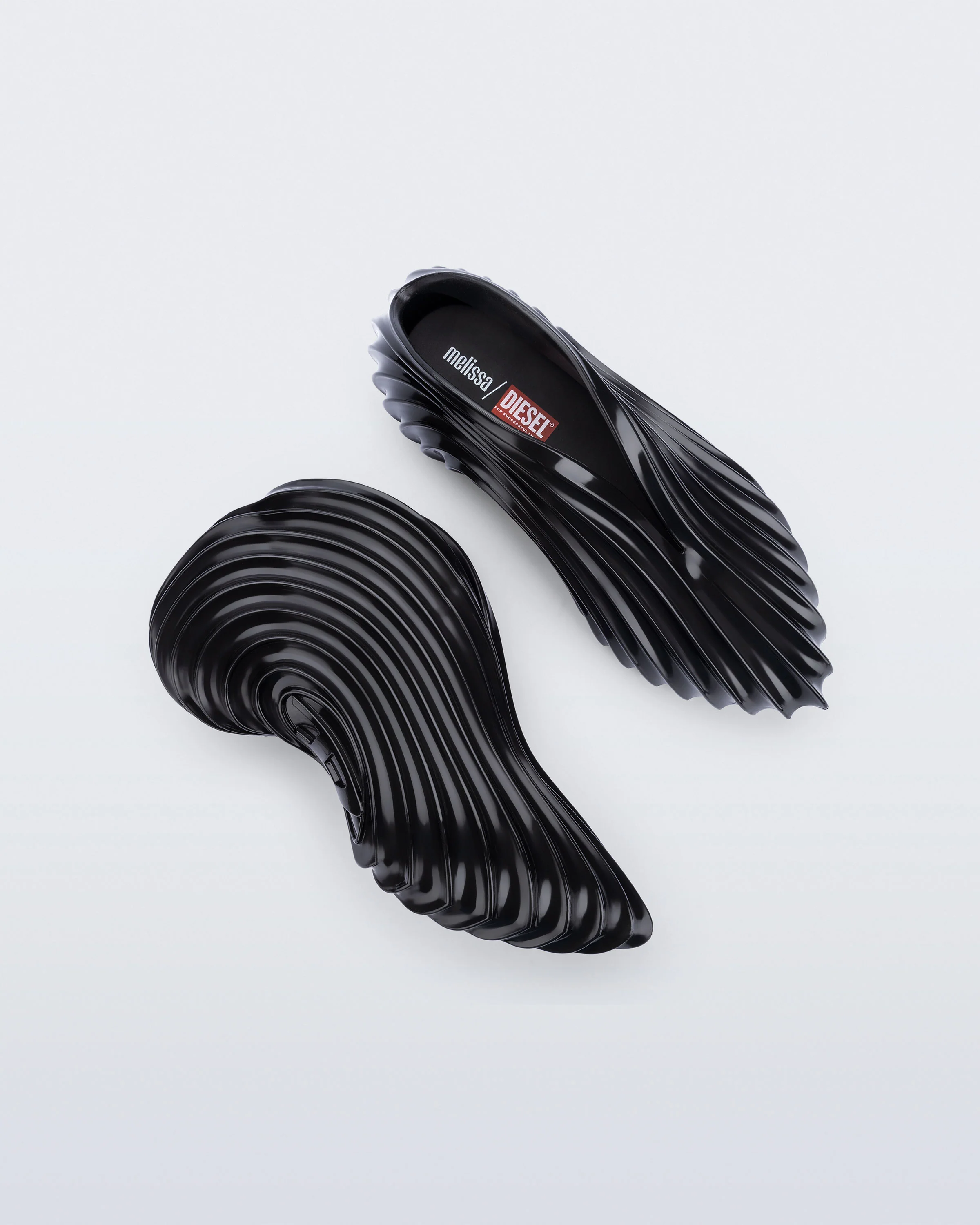Melissa Quantum Sneaker + Diesel - Image 5