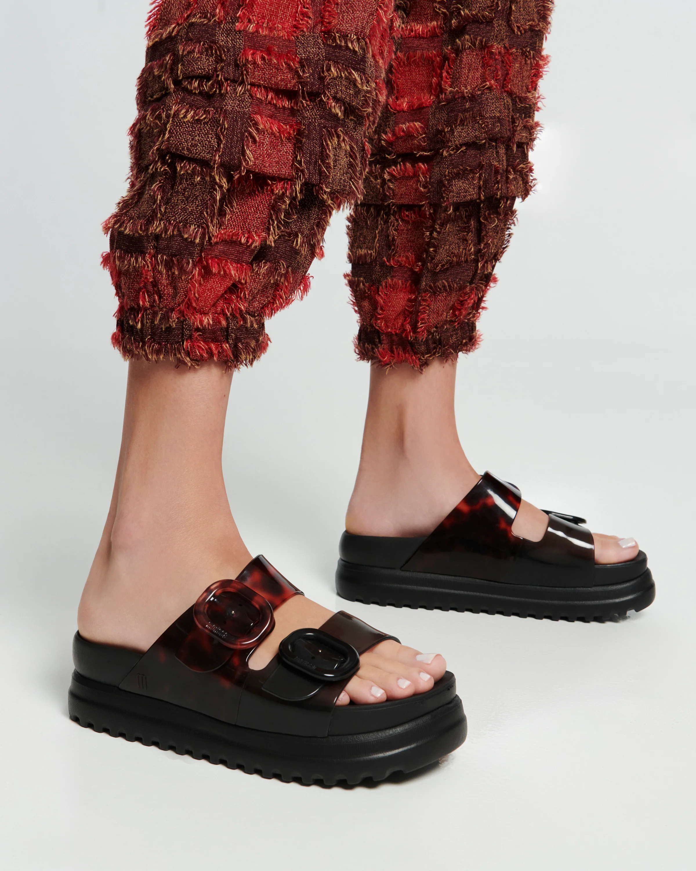 MELISSA COZY SLIDE PLATFORM - Image 6
