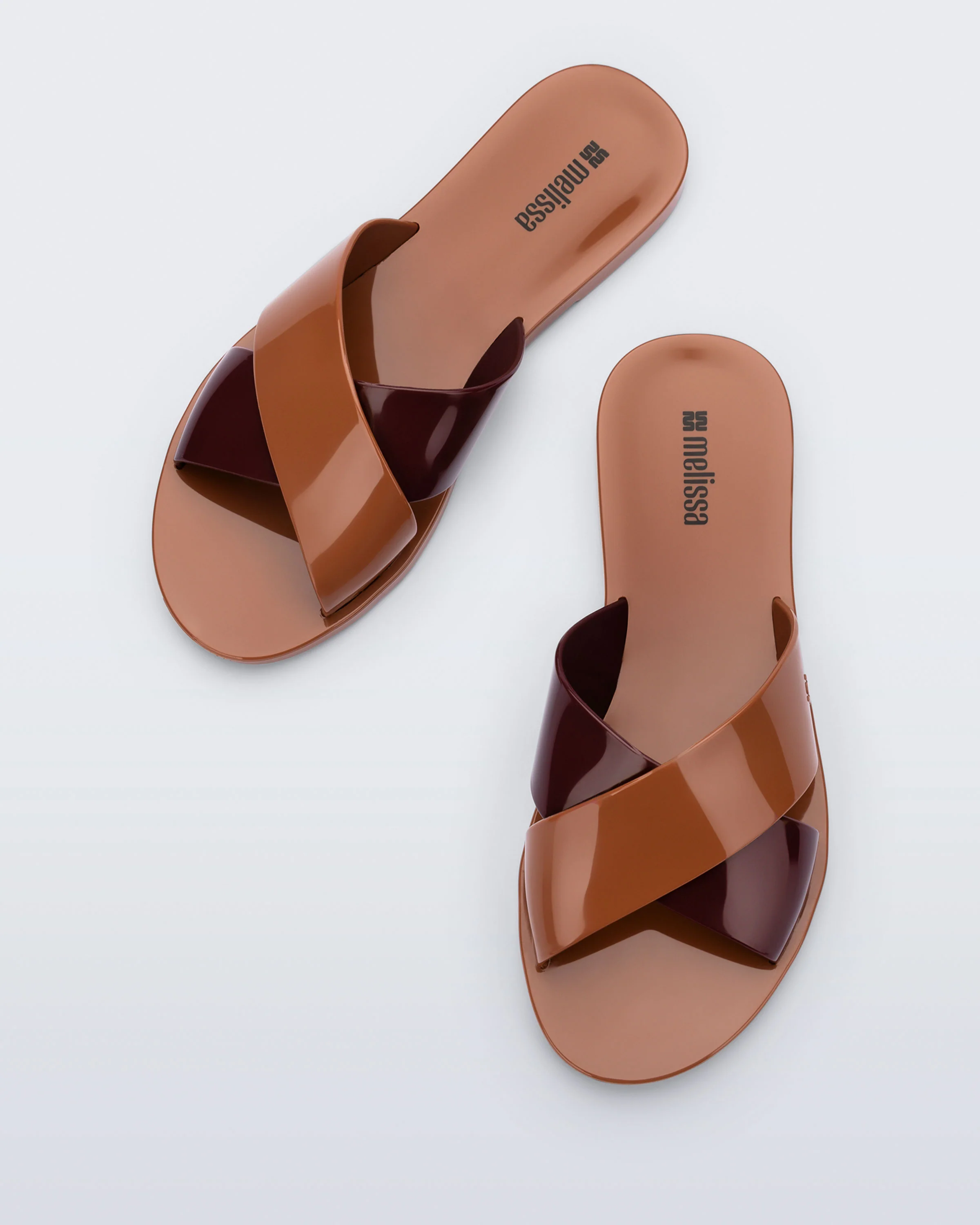 MELISSA ESSENTIAL CROSS SLIDE - Image 19