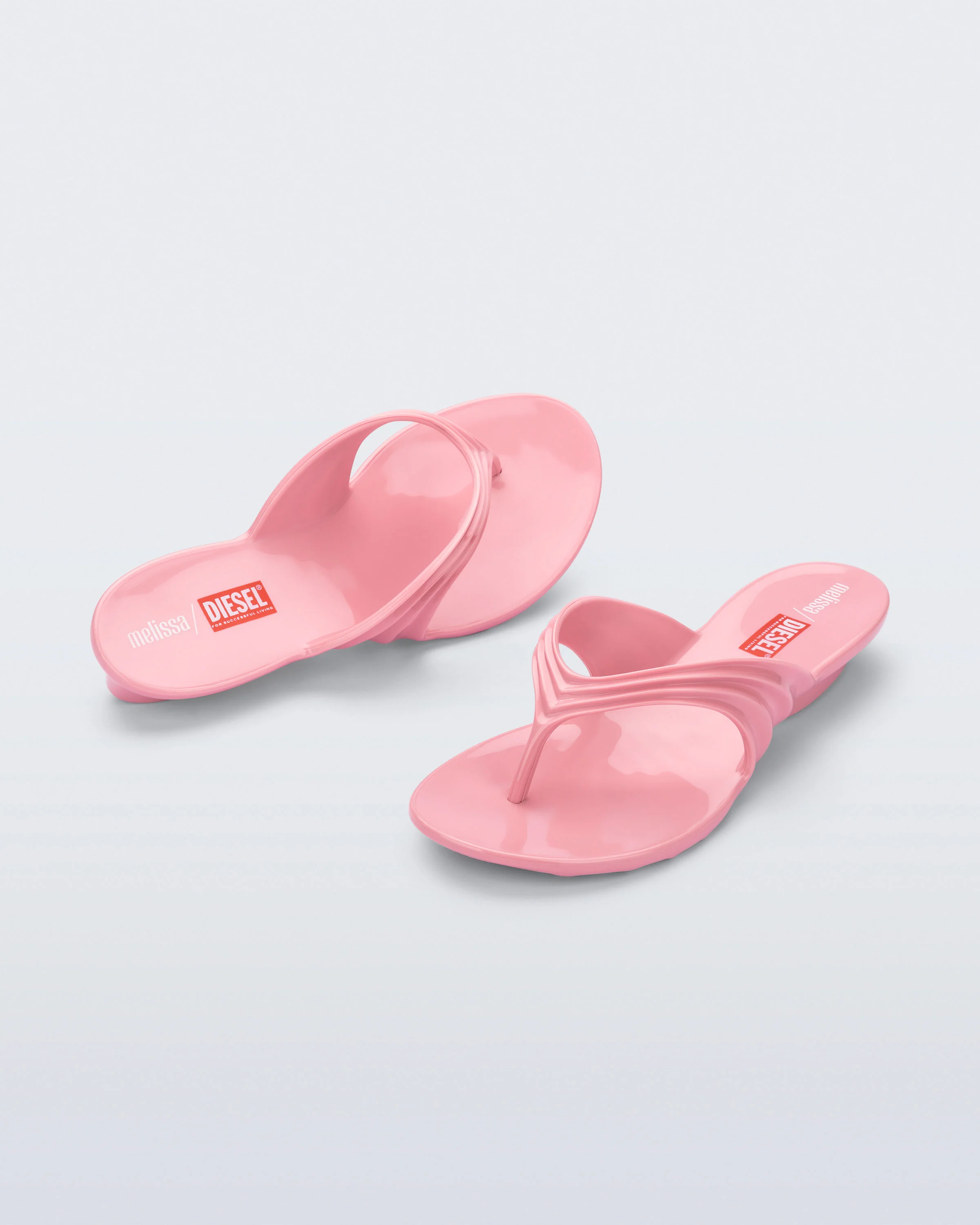 Melissa Quantum Thong + Diesel - Image 11