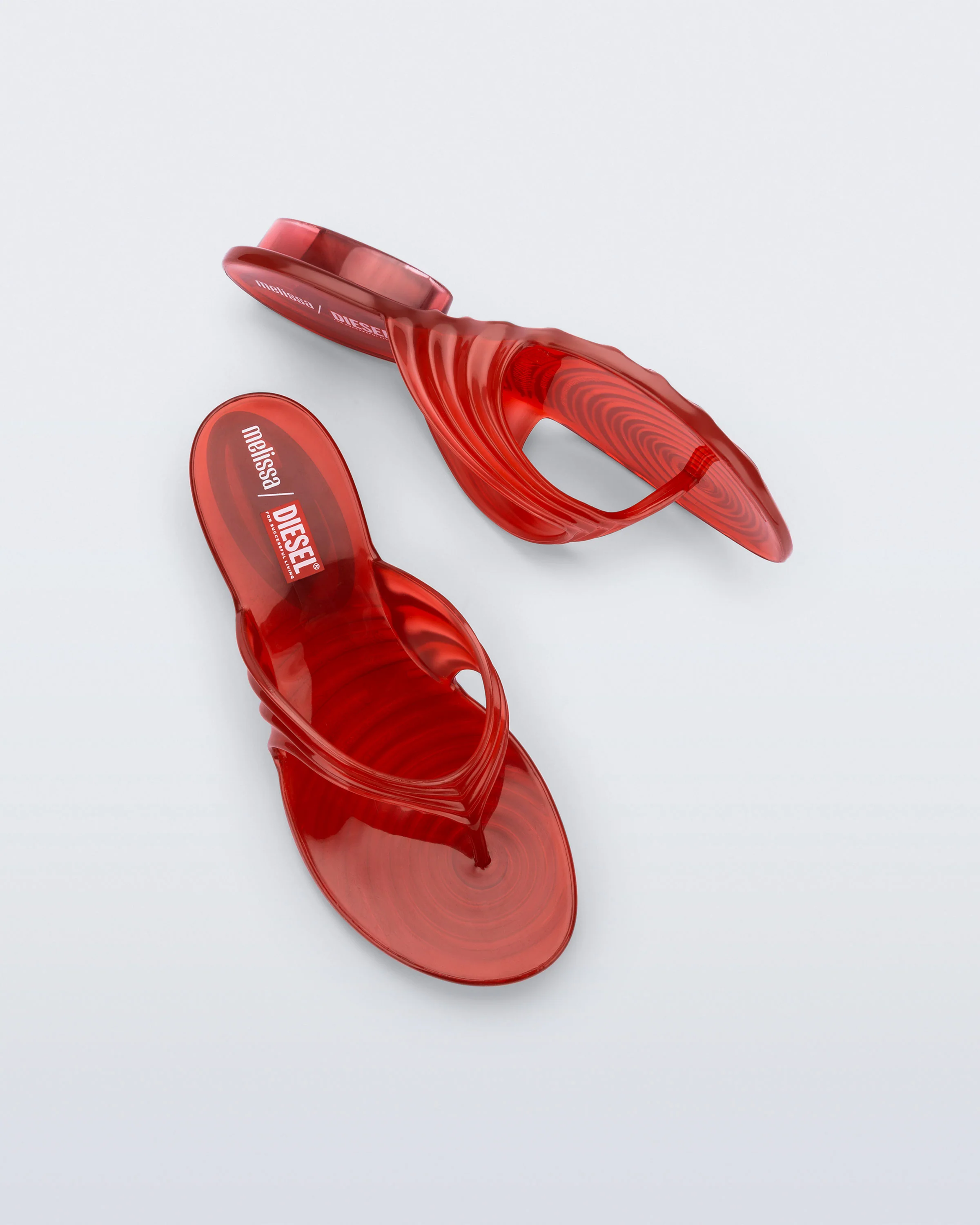 Melissa Quantum Thong + Diesel - Image 4