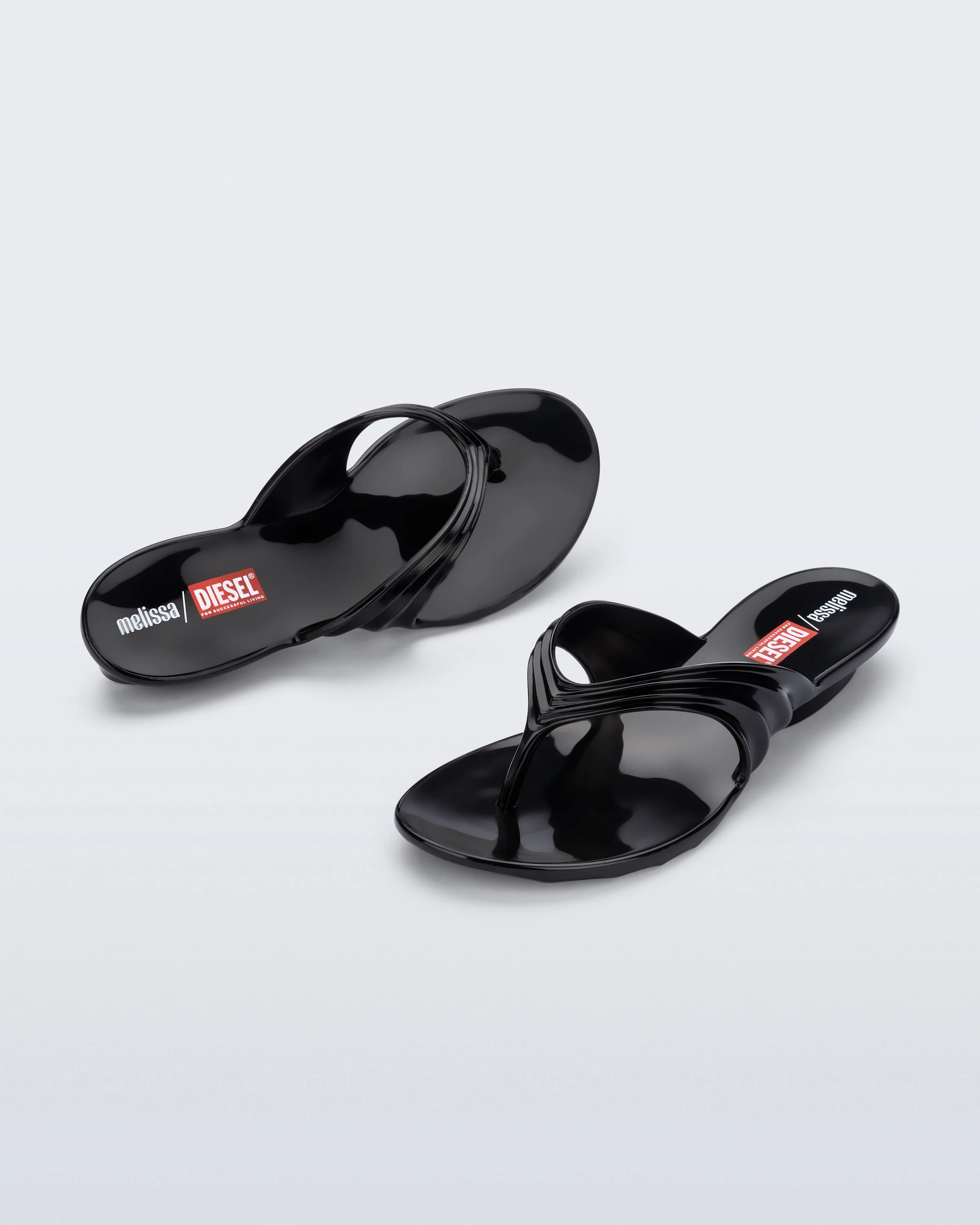 Melissa Quantum Thong + Diesel - Image 7