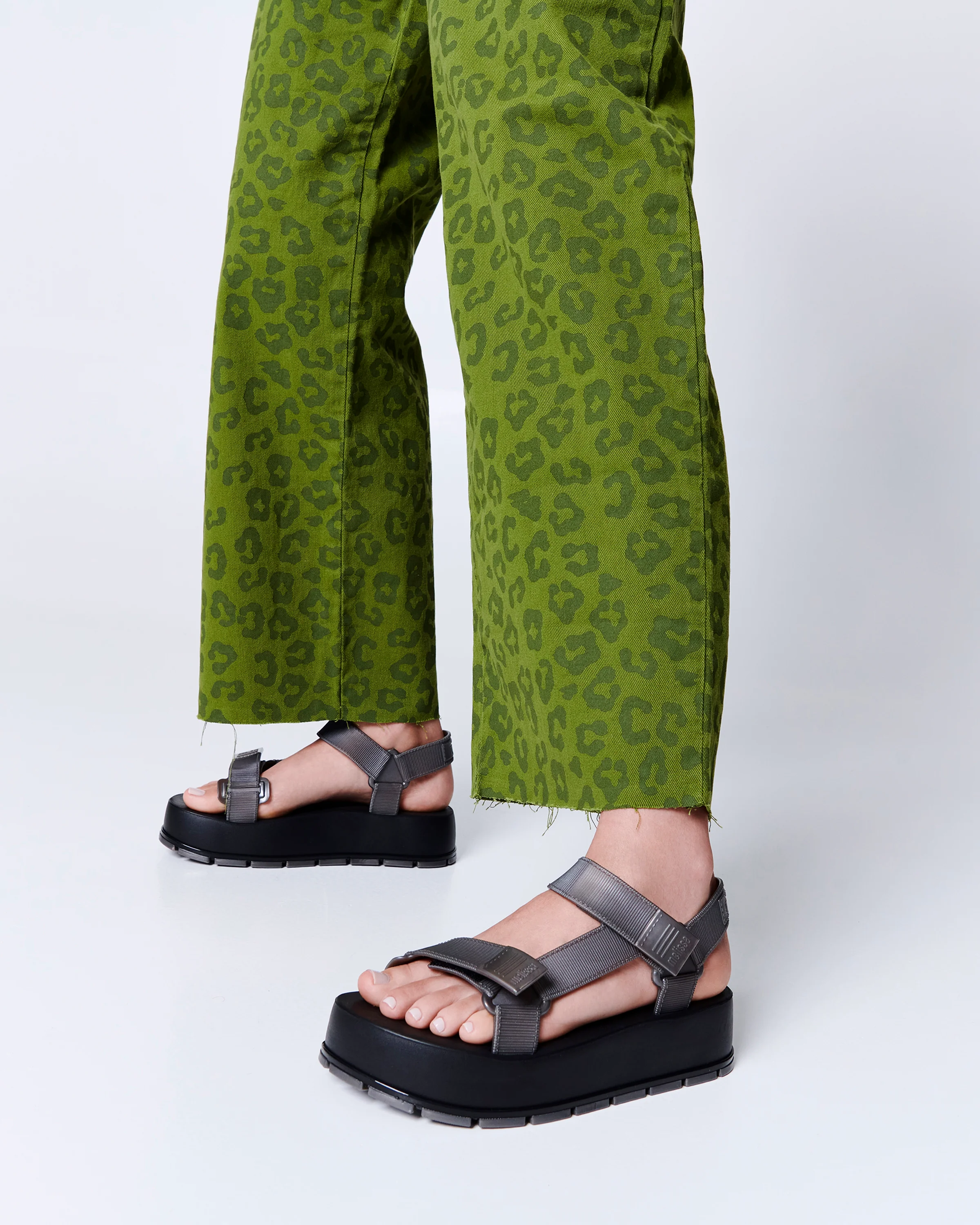 Melissa Flowing Platform Black - Image 2