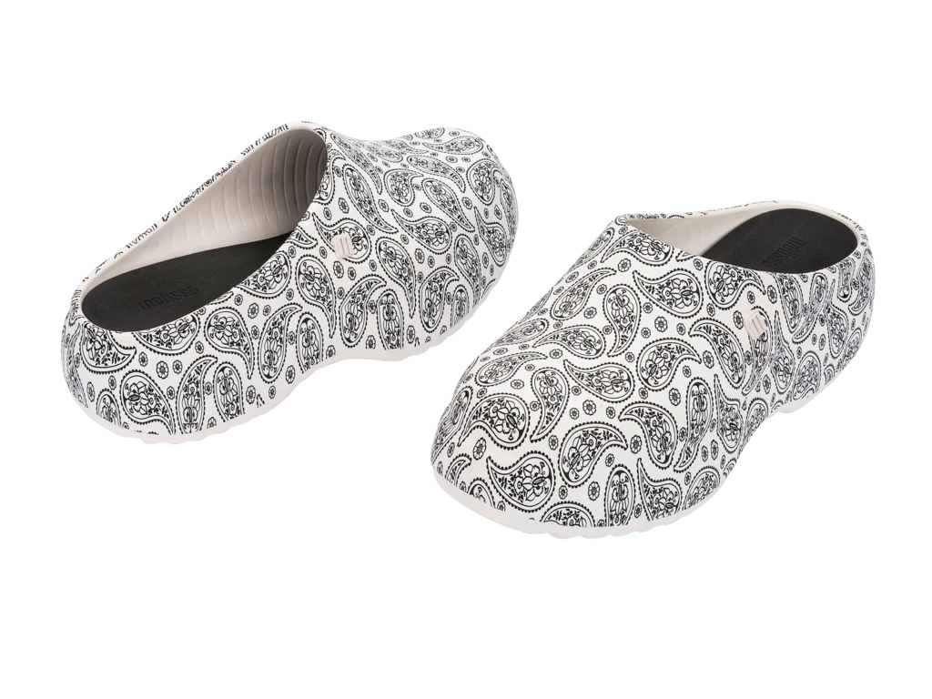 Melissa Free Clog Printed Platform - Image 9