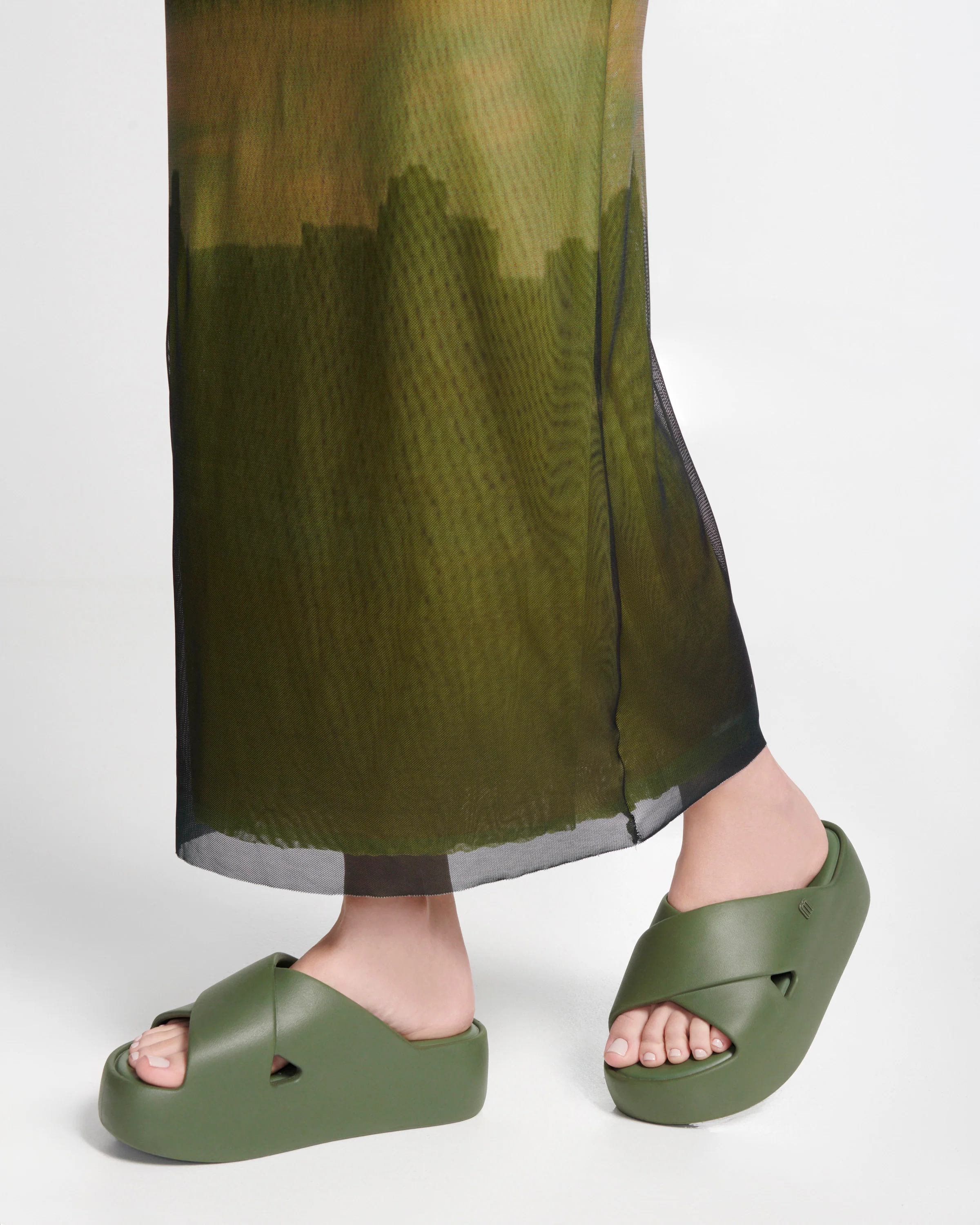 Melissa Free Cross Green - Image 5