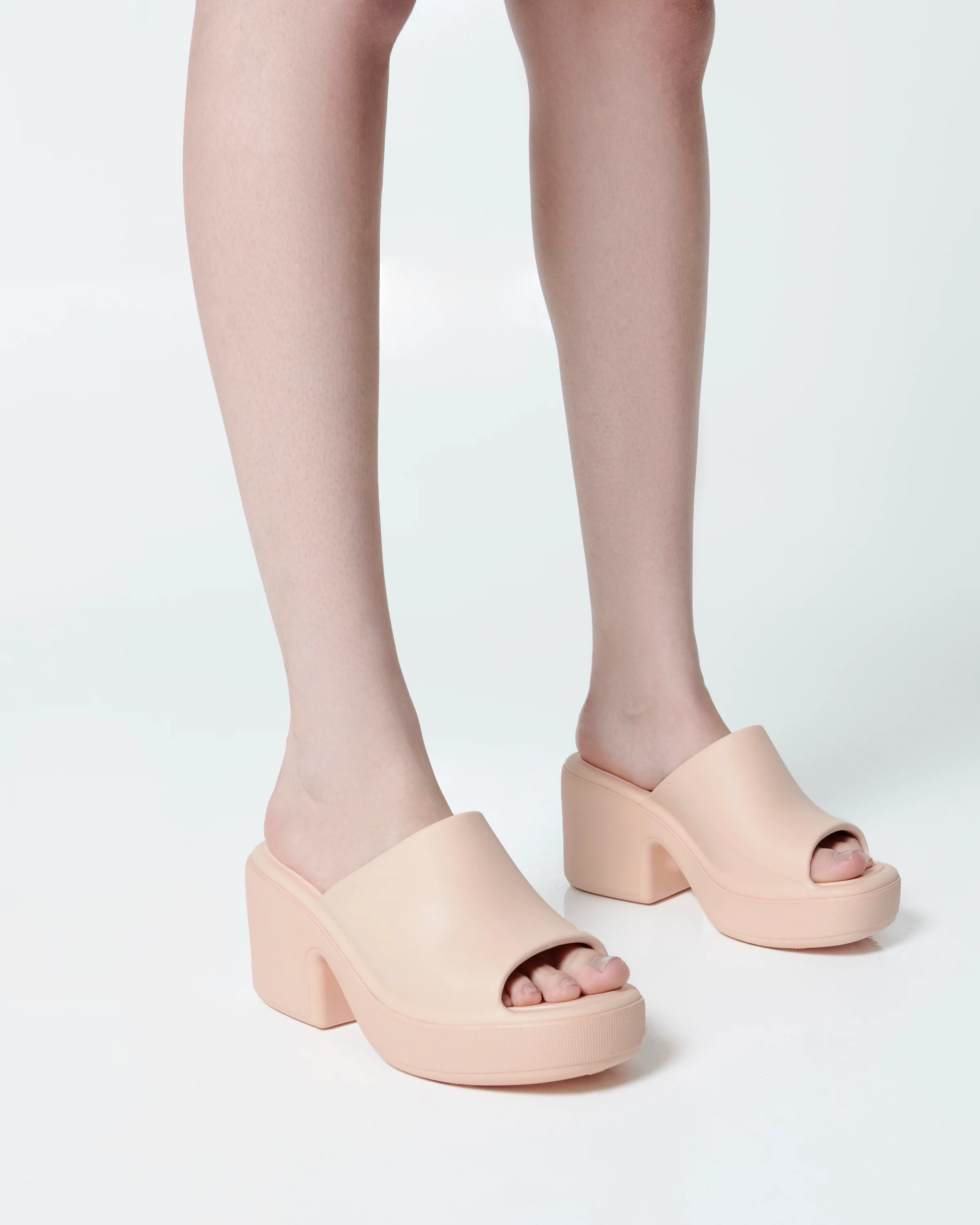 Melissa Free High - Light Beige - Image 5