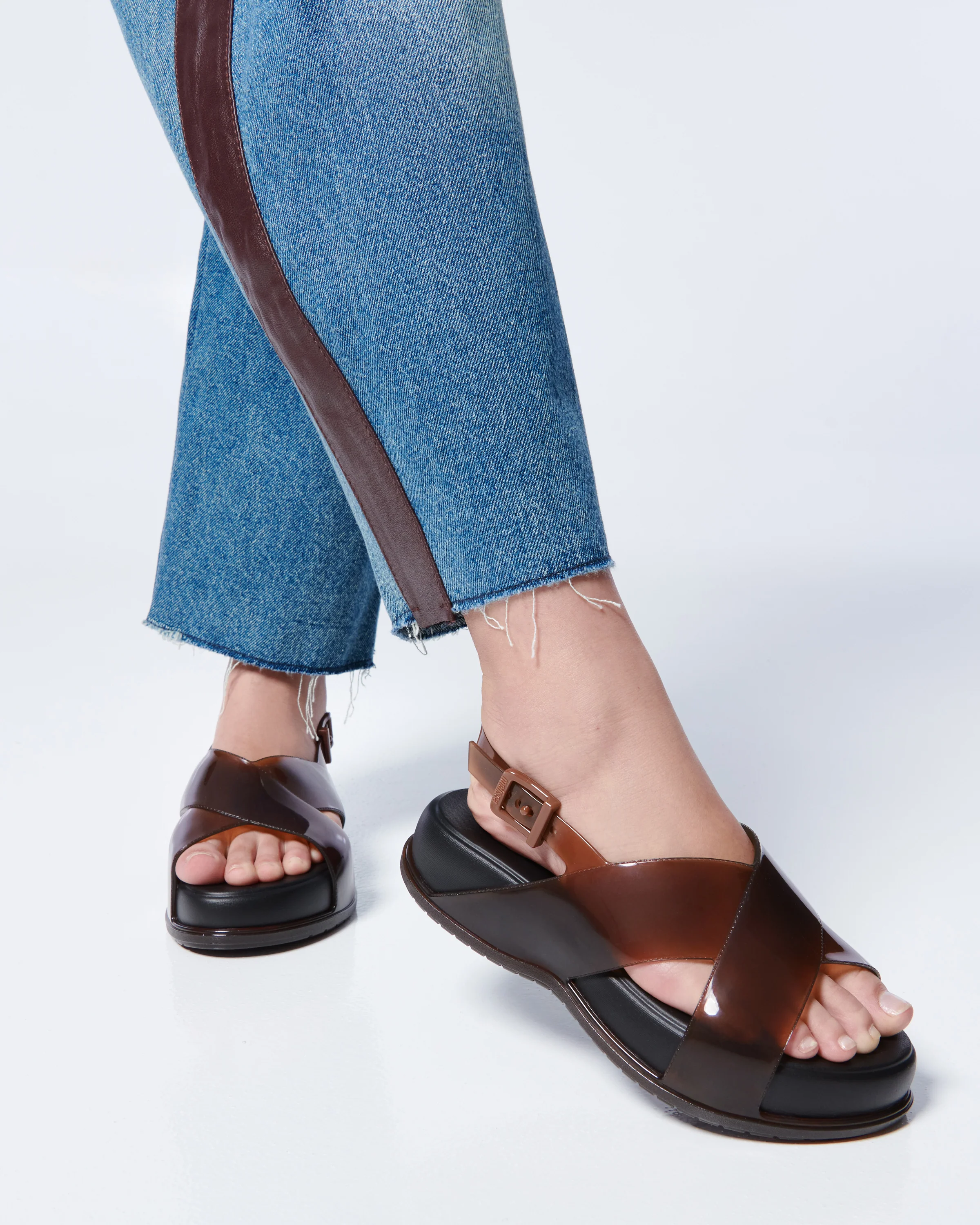 Melissa Mare Platform - Image 5